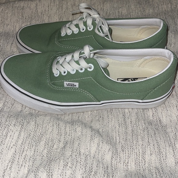 Vans Era in Shale Green Size M7.5 W9 - Picture 4 of 7